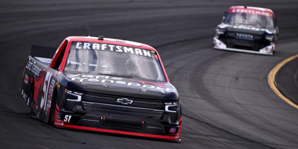 nascar craftsman truck series crc brakleen 150