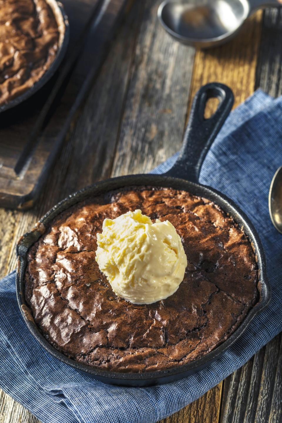 Camping-Recipes-Best-Skillet-Brownies