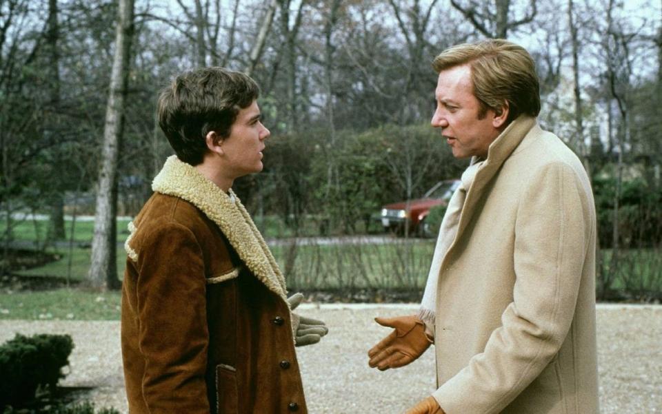 Timothy Hutton and Donald Sutherland in Ordinary People  - Allstar Picture Library Ltd. / Alamy Stock Photo