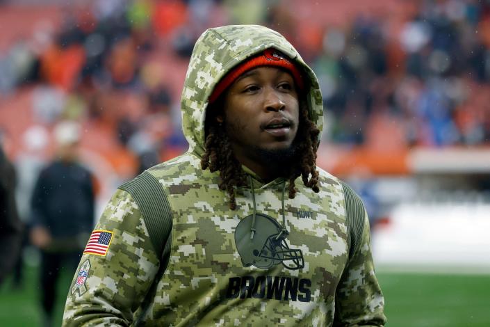 Cleveland Browns running back Kareem Hunt (27) walks off of the field after an NFL football game against the Detroit Lions, Sunday, Nov. 21, 2021, in Cleveland. Hunt and All-Pro starting right tackle Jack Conklin were designated for return from injured reserve and could play in this week&#39;s AFC North showdown against Baltimore. Hunt and Conklin will practice Wednesday, Nov. 24, 2021. (AP Photo/Kirk Irwin)