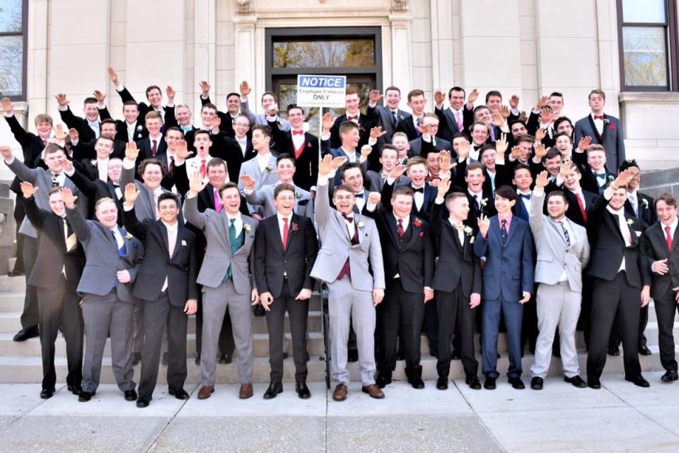 A group of current and former Baraboo High School students pictured performing the Nazi salute (Twitter)