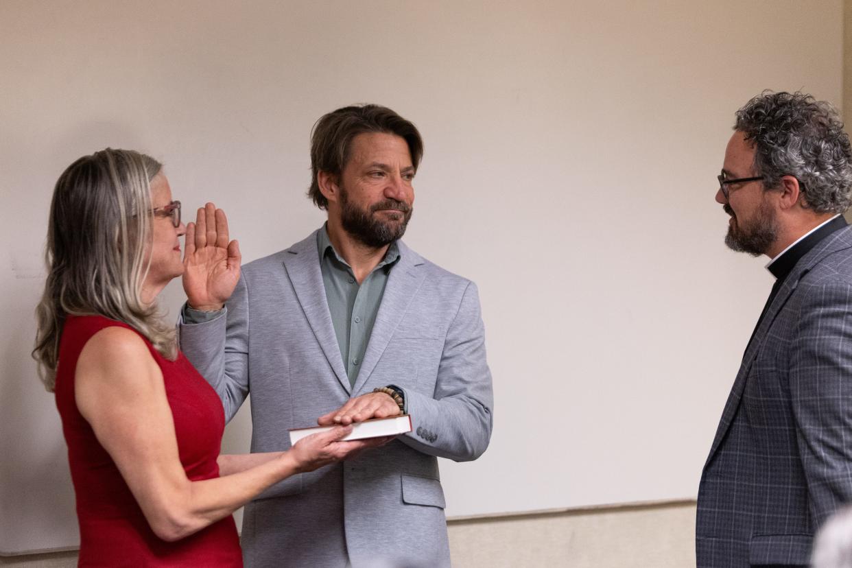 Chris Kleinjans takes his oath of office Tuesday, May 28, 2024.