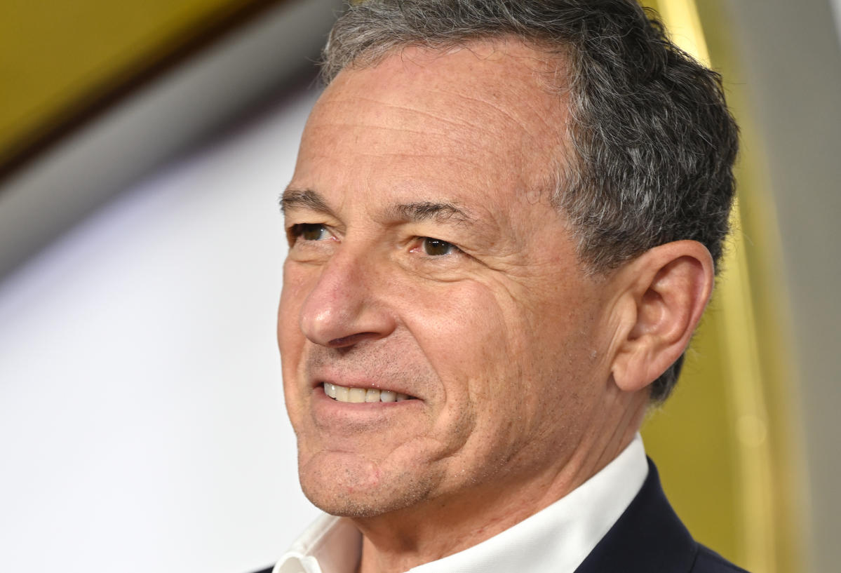 #Bob Iger can’t wave a ‘magic wand’ to change Disney’s structural problems: Analyst [Video]