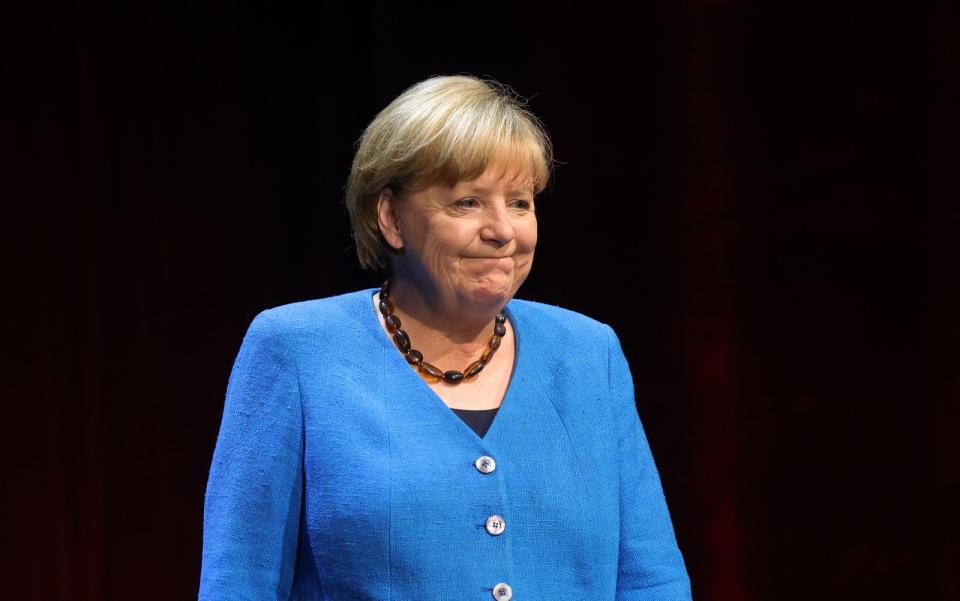 Zum Schluss noch ein Blick aufs unvergleichliche Original: Frau Dr. Angela Merkel! (Bild: 2022 Getty Images/Sean Gallup)