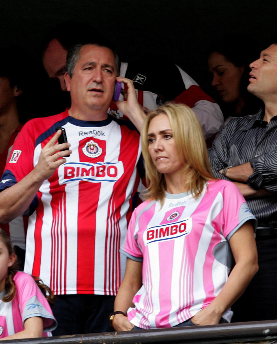 MÉXICO, D.F.- Soccer/Futbol-Chivas.- “Nunca me he metido en la cancha. Jamás he interferido en qué jugador se contrata, quién se va, ni cuánto cobra cada uno”, aclara Angélica Fuentes. Foto: archivo Agencia EL UNIVERSAL/RCC