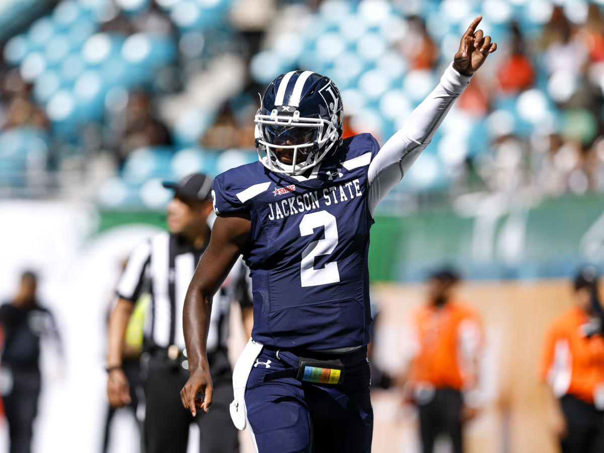 Tom Brady signs Jackson State QB Shedeur Sanders to clothing brand’s