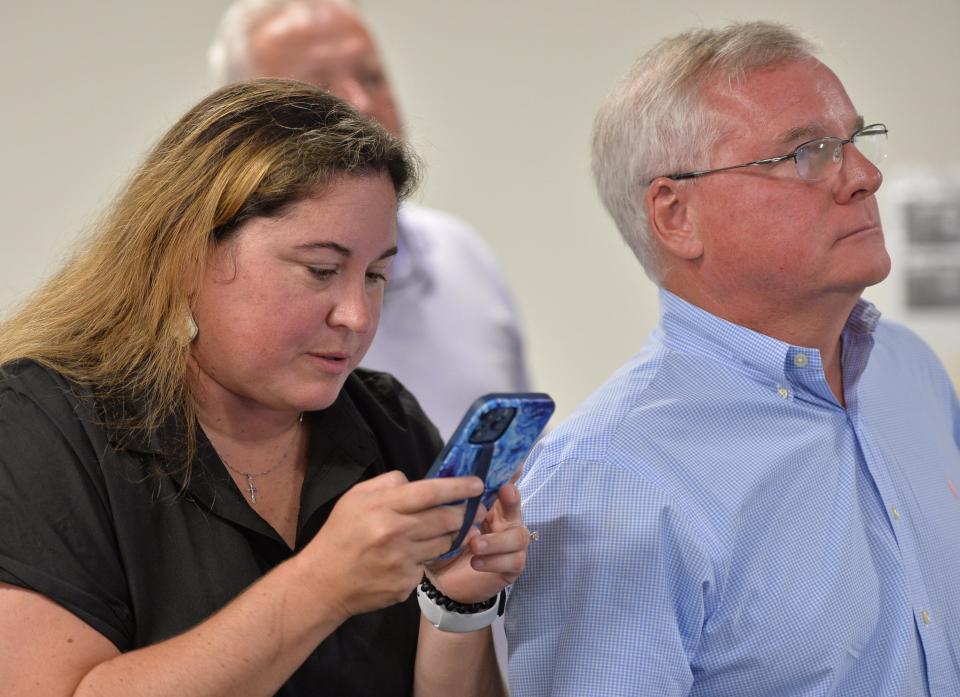 Vickie Brill Keller, campaign manager for Joe Gruters, and her father, Jack Brill, who is now chairman of the Republican Party of Sarasota,  watched as results from polling places were posted at the Sarasota County Supervisor of Elections office on Aug. 23, 2022.