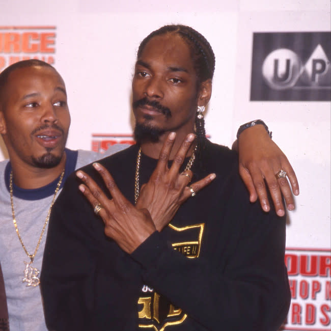 Snoop Dogg y Stephen Curry inauguran cancha en Long Beach credit:Bang Showbiz