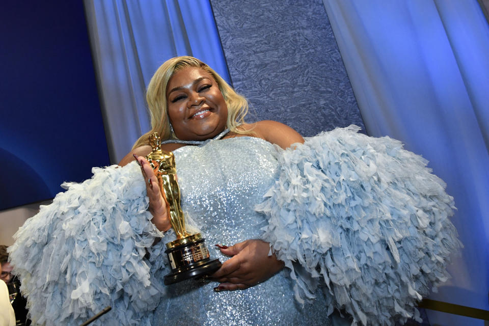 US actress Da'Vine Joy Randolph holds her Oscar for Best Supporting Actress as she attends the 96th Annual Academy Awards Governors Ball at the Dolby Theatre in Hollywood, California on March 10, 2024. (Photo by Valerie Macon / AFP) (Photo by VALERIE MACON/AFP via Getty Images)