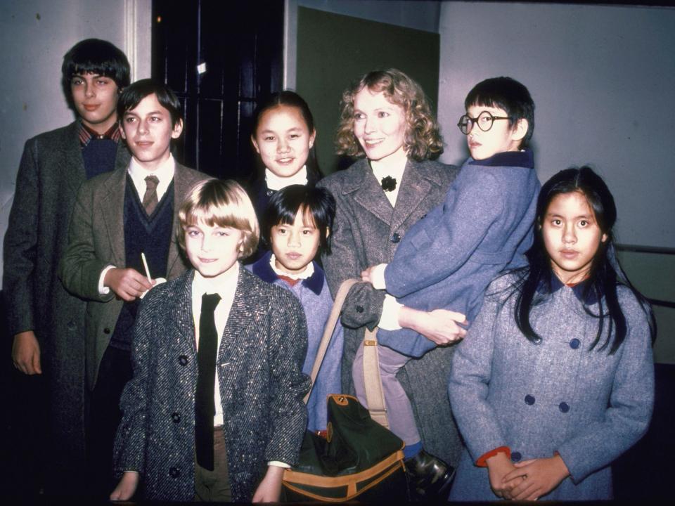 mia farrow with her kids