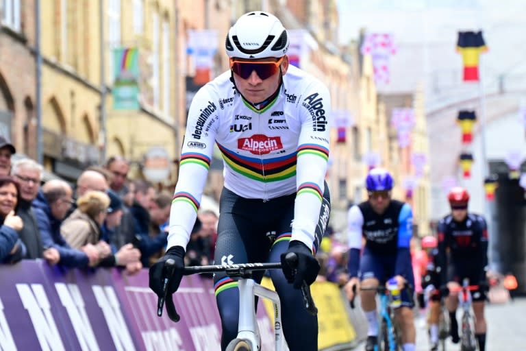 Mathieu van der Poel (Alpecin) lors de Gand-Wevelgem, le 24 mars 2024 (DIRK WAEM)