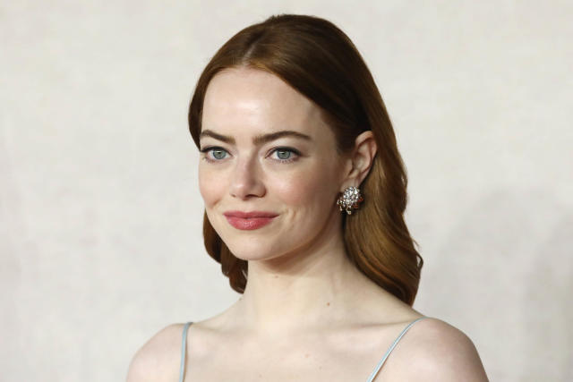 Photo of Emma Stone eating chicken potpie becomes hilarious meme