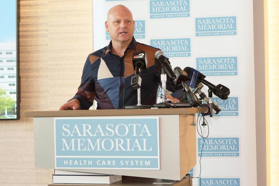 Nik Wallenda joined his friend and neighbor, U.S. Rep. Greg Steube, at a Thursday morning program hosted by the Congressman to thank the Sarasota Memorial Hospital Trauma Center team. The SMH trauma center treated three members of Wallenda’s troupe in February 2017, including his sister Lijana Wallenda – who fell 45 feet to the ground and landed on her head. Eighteen months later, she recovered enough to perform with him as part of a nationally televised wirewalk in New York City.