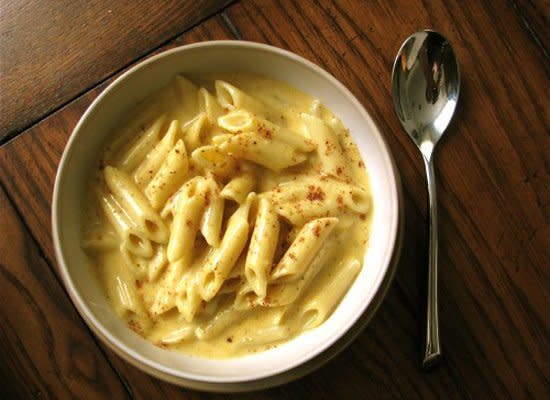 <strong>Get the <a href="http://www.healthyfoodforliving.com/?p=13129" target="_hplink">Pumpkin Mac & Cheese recipe</a> from Healthy Food for Living</strong>