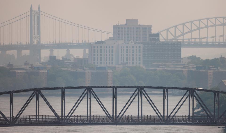 The East River, New York City. The Big Apple continues to be under an air quality alert  as result of the smoke from Canada’s wildfires (EPA/JUSTIN LANE)