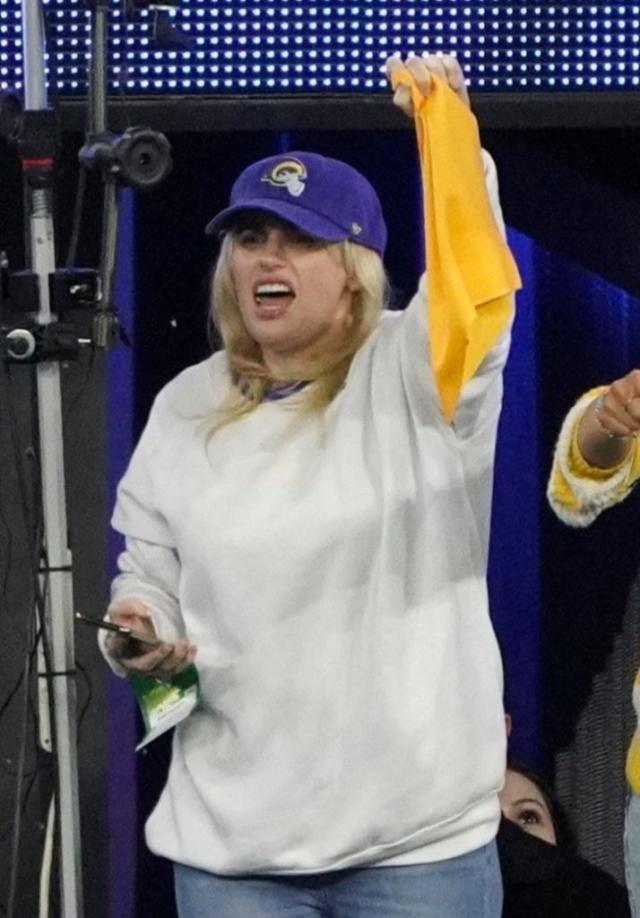 Rebel Wilson cheers on the Rams at NFL match in Los Angeles