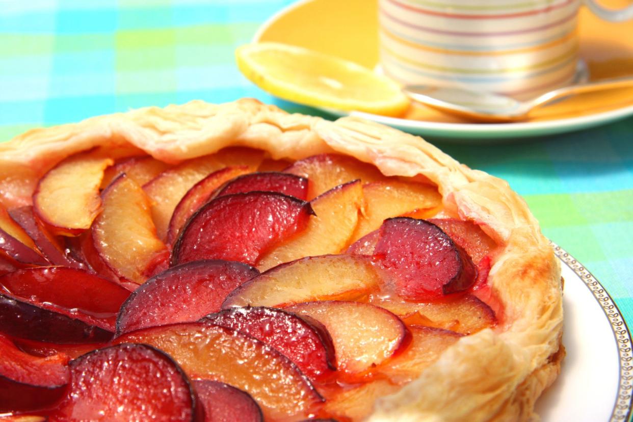 plum tart