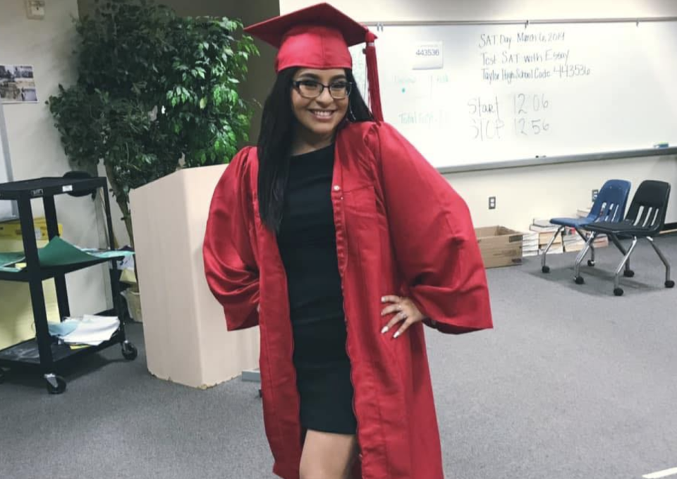 A Houston high school hosted an early graduation ceremony for a senior with terminal cancer. (Photo: Facebook)