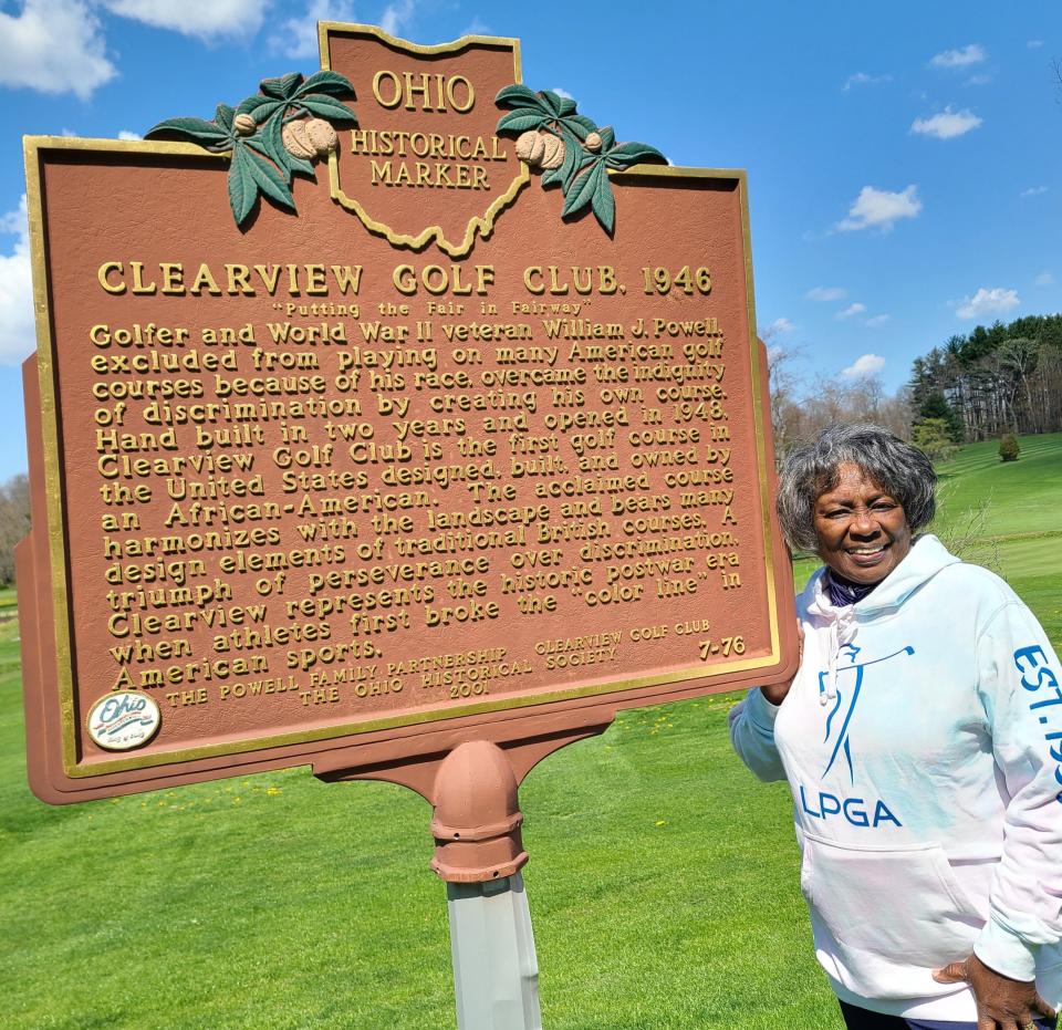 Renee Powell, LPGA/PGA Head Golf Professional, en el Sitio Histórico Nacional en Clearview Golf Club en East Canton, conocido cariñosamente como “America’s Course.”