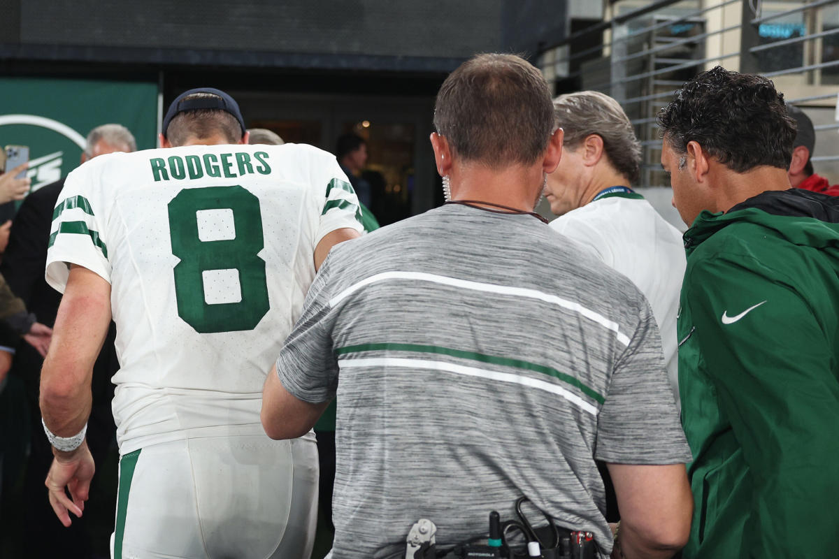 Here's how Aaron Rodgers season-ending injury impacts NFL TV schedule