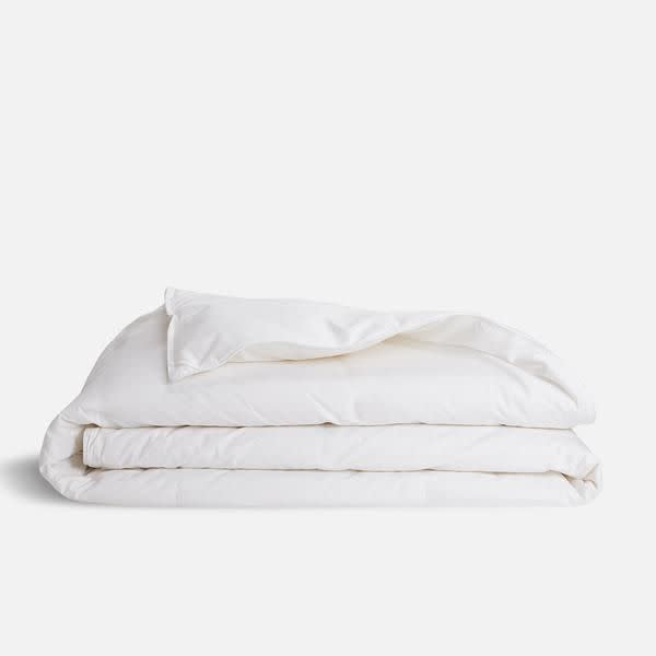 23) Down Alternative Comforter