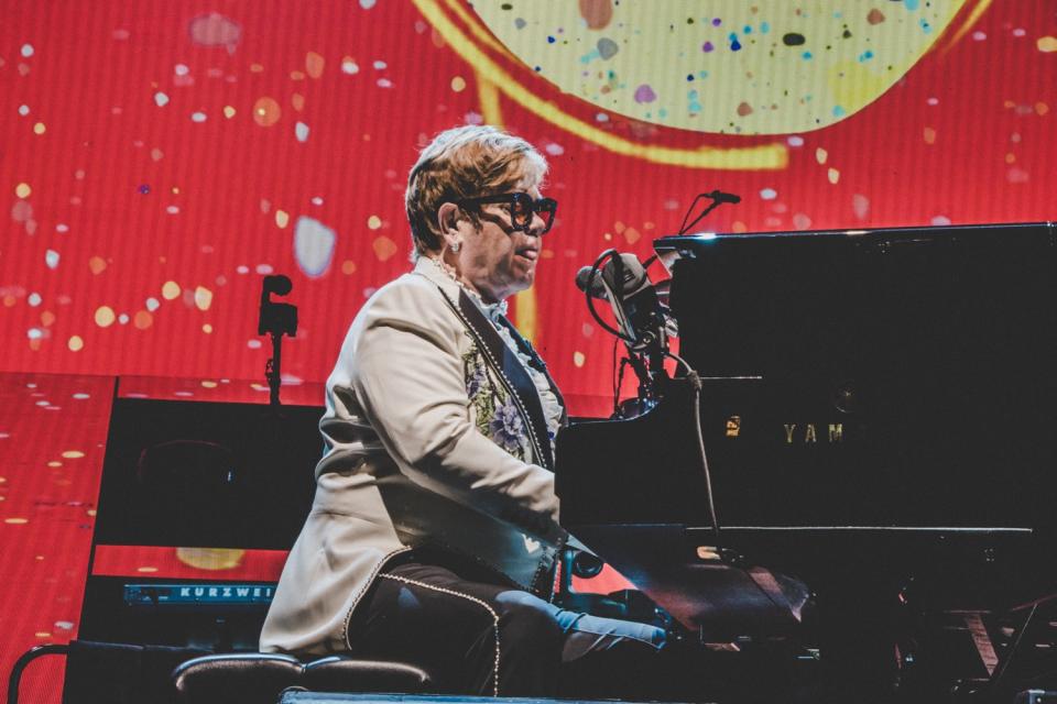 Elton John 67_LIOR PHILLIPS