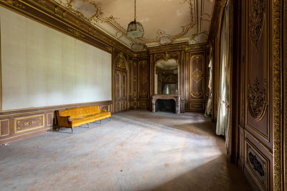 Another view of the ballroom in Lynnewood Hall.