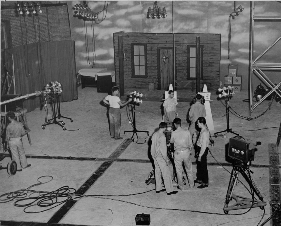 Workers make last minute preparations for opening programs at WBAP-TV at 7 p.m., Wednesday, 09/29/1948 when the television station goes on air for first time