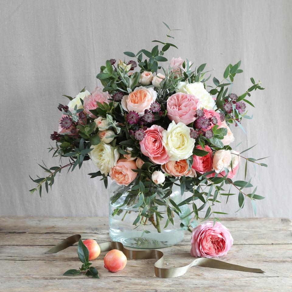 Romantic Juliet Bouquet (£48, The Real Flower Company)