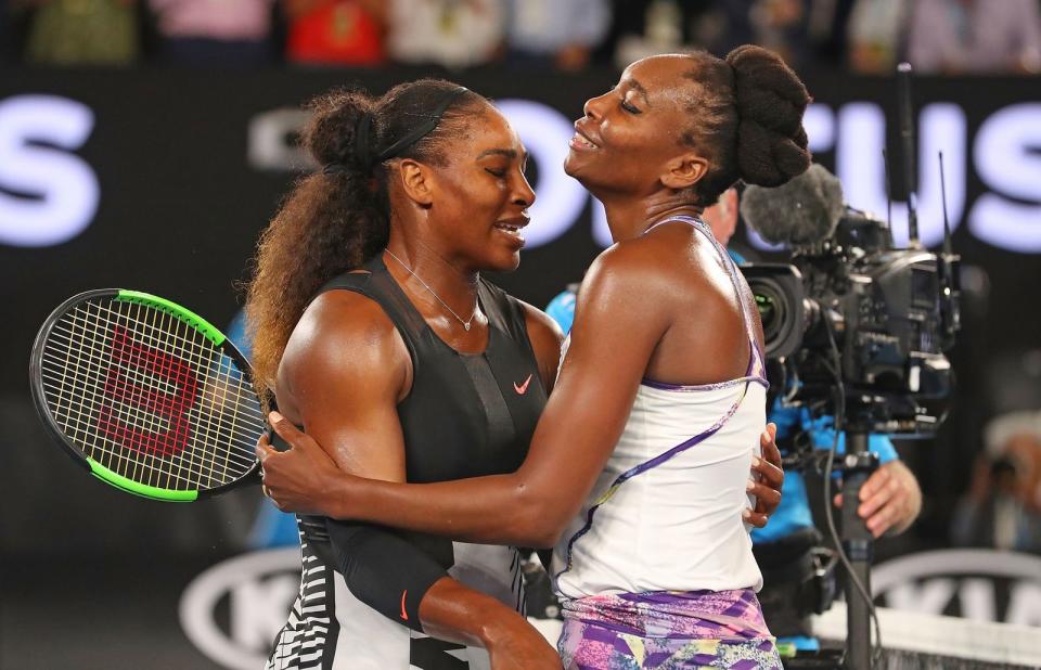 Serena (links) und Venus Williams