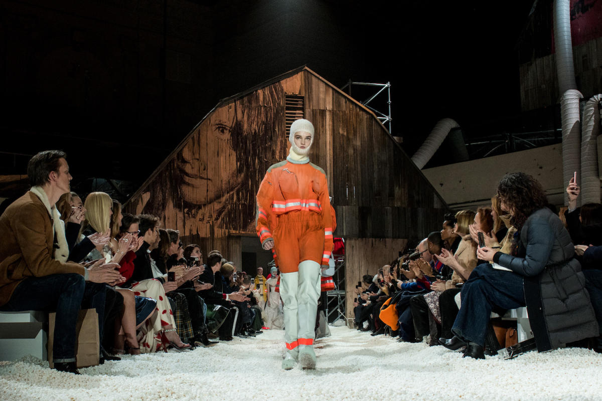 Calvin Klein fall 2018 show highlights Multiple Chemical Sensitivity ...