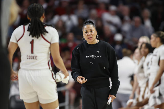 South Carolina's Dawn Staley: 'I'm over the White House thing', Sports