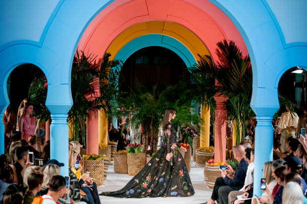 A look from the Oscar de la Renta Spring 2020 collection. Photo: Imaxtree