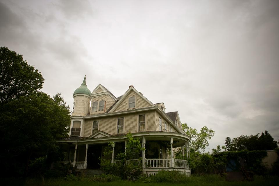 The Cardinal Land Conservancy plans to renocate four buildings on the Grailville property on the south side of O'Bannonville Road, including the House of Joy.