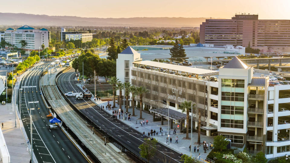 May 11, 2018 Santa Clara / CA / USA - Sunset view of the street and surrounding buildings near Levi's Stadium in south San Francisco bay area - Image.