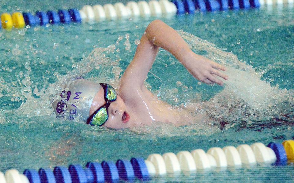 Rob Johnson of the Watertown Area Swim club swims the 8-and-under boys 25-yard freestyle on Saturday, Feb. 25, 2023 during the South Dakota State Short Course 12-and-Under Swim Championships at the Prairie Lakes Wellness Center.