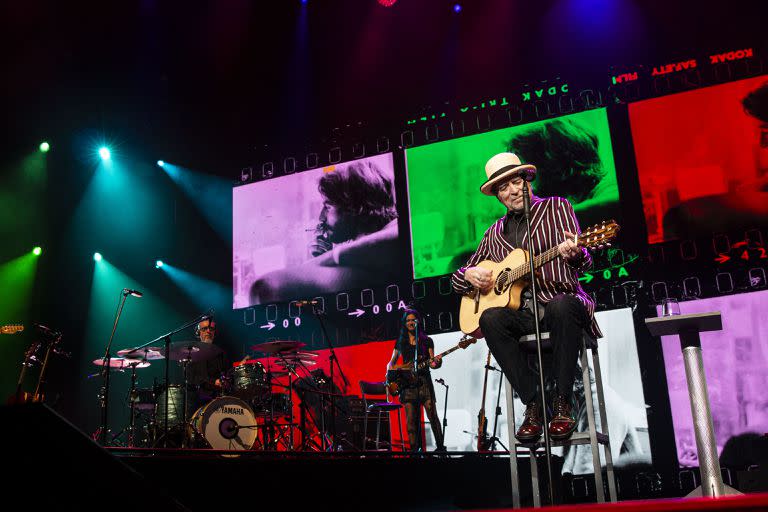 Joaquín Sabina y su banda, en el Movistar Arena