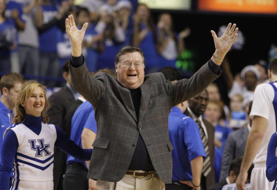 Former UK basketball coach Joe B. Hall was the “Y” during a timeout against North Carolina on Dec. 5, 2009, at Rupp Arena.