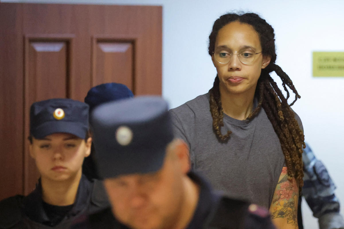 Mercury, Sun honor Brittney Griner with emotional tribute after Russia prison sentence