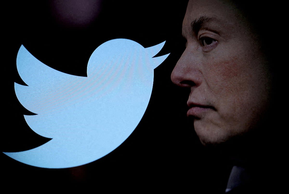 Twitter is placing a cap on the amoung of tweets people can view per day  (REUTERS)