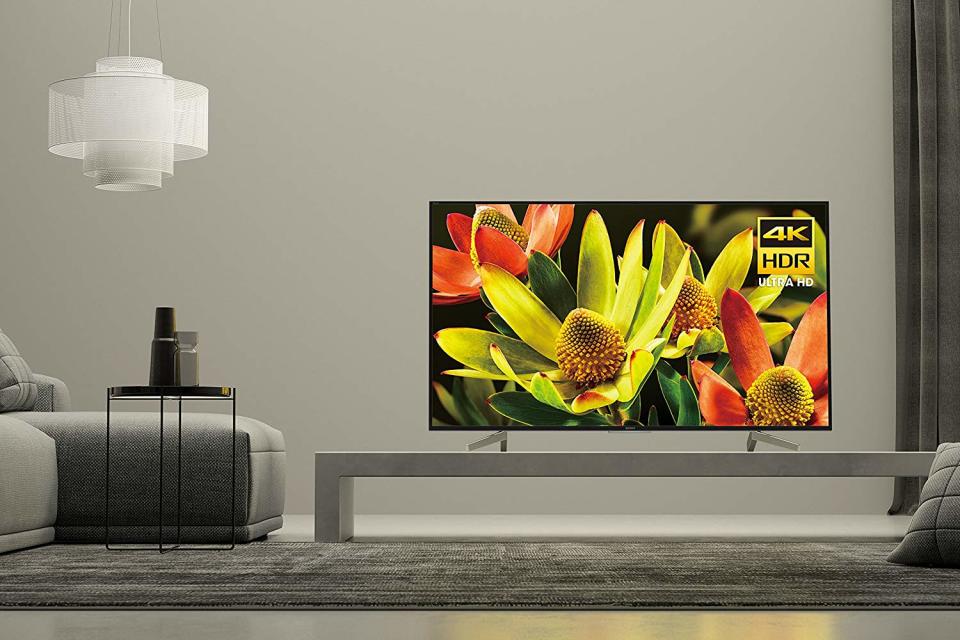 This is a top-of-the-line 4K TV from Sony at a deep discount price. (Photo: Amazon)