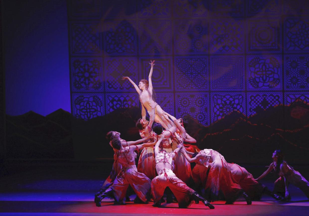 skylar brandt gertrudis in christopher wheeldon’s like water for chocolate photo marty sohl