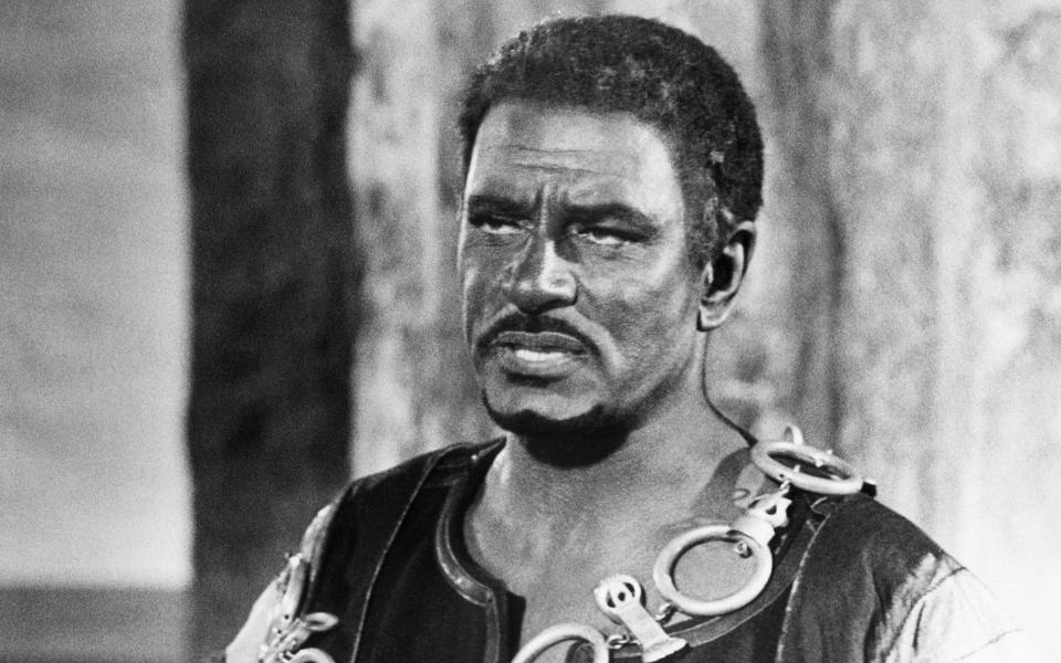 Laurence Olivier as Othello in 1965 - Everett Collection Inc / Alamy Stock Photo