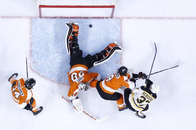Selke battle for Sean Couturier, Patrice Bergeron goes way back