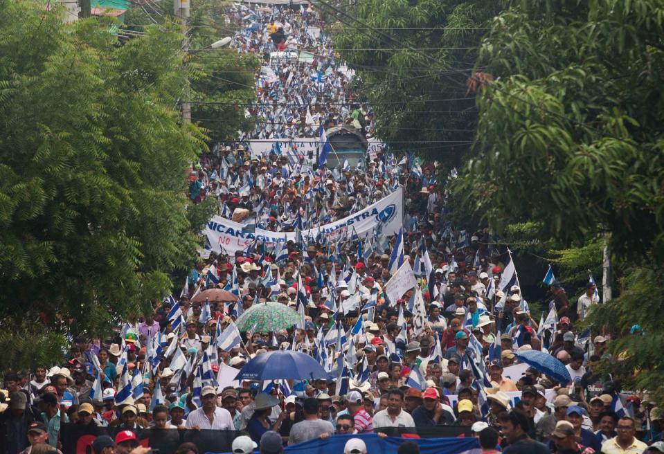 2015年6月13日，尼加拉瓜民眾抗議修築運河。美聯社