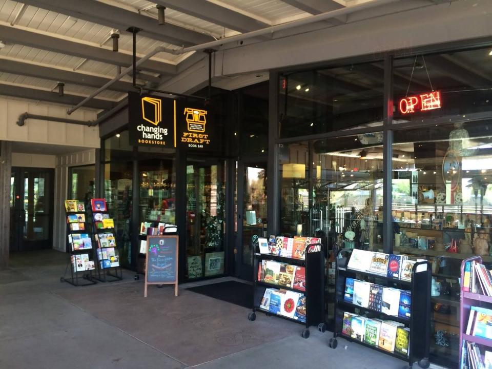 Arizona: Changing Hands Bookstore, Phoenix