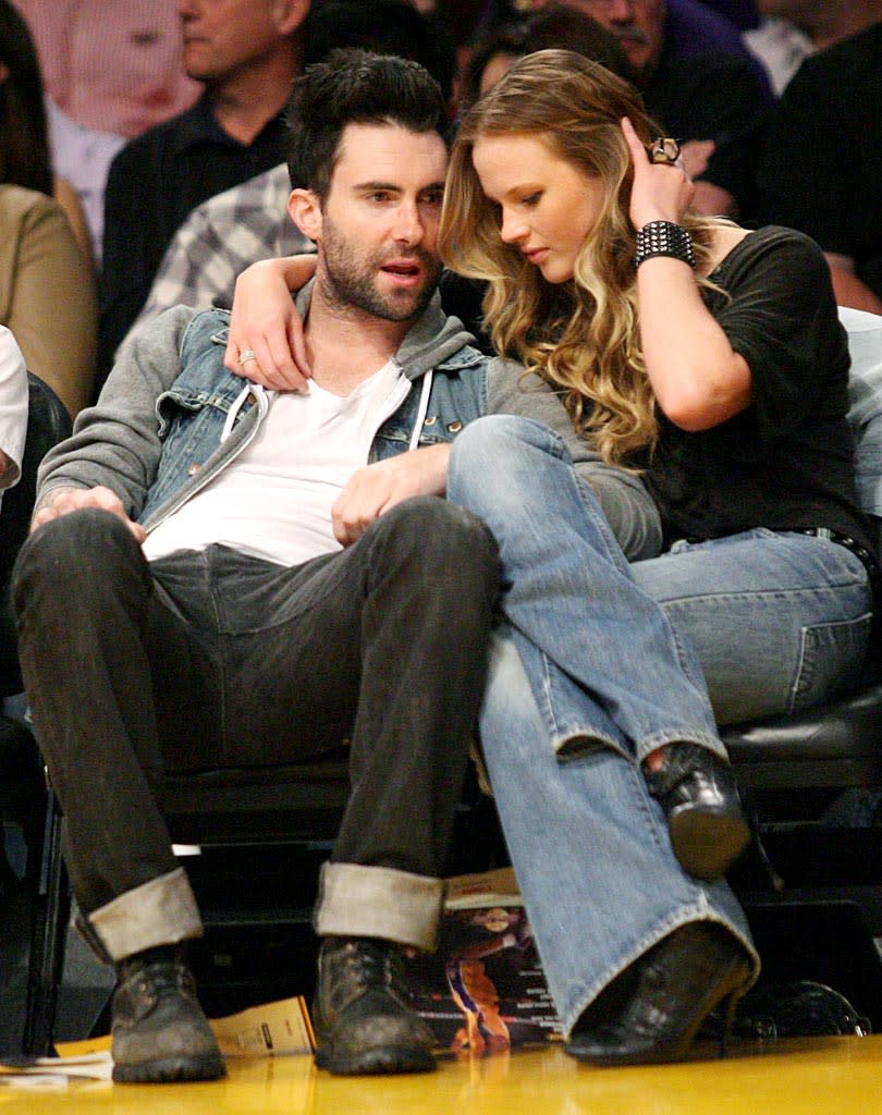 Levine Adam Lakers