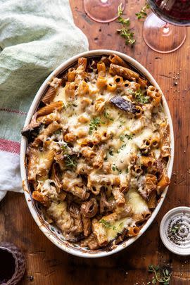 One-Pot Creamy French Onion Pasta Bake