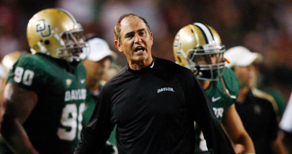 Football coach Art Briles lost his&nbsp;job last year amid&nbsp;growing&nbsp;accusations of sexual misconduct&nbsp;involving&nbsp;Baylor's football team. (Photo: Mike Stone/Reuters)