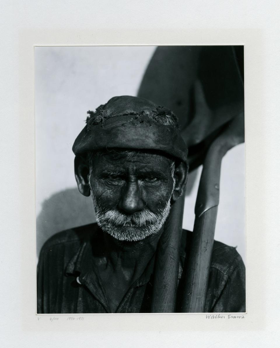 Walker Evans’ “Coal Dock Worker,” a 1933 photo featured in The Ringling exhibition “Working Conditions.”